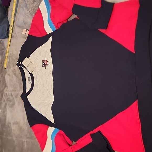 Parish Swater - Picture 1 of 9